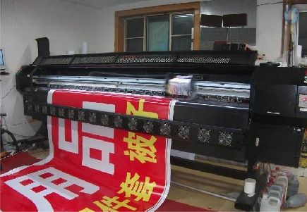 修水喷绘广告分辨率是多少？